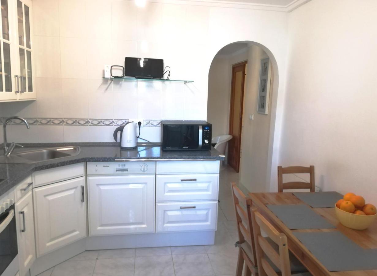 Spacious Apartment La Mata Pool&Beach ตอร์เรเวียคา ภายนอก รูปภาพ